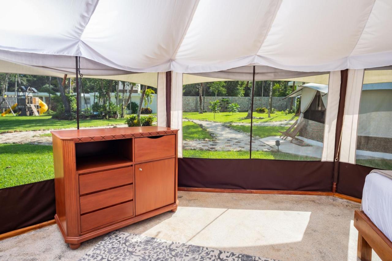 Xakluum Eco Glampings Hotel ปัวร์โตโมเรลอส ภายนอก รูปภาพ