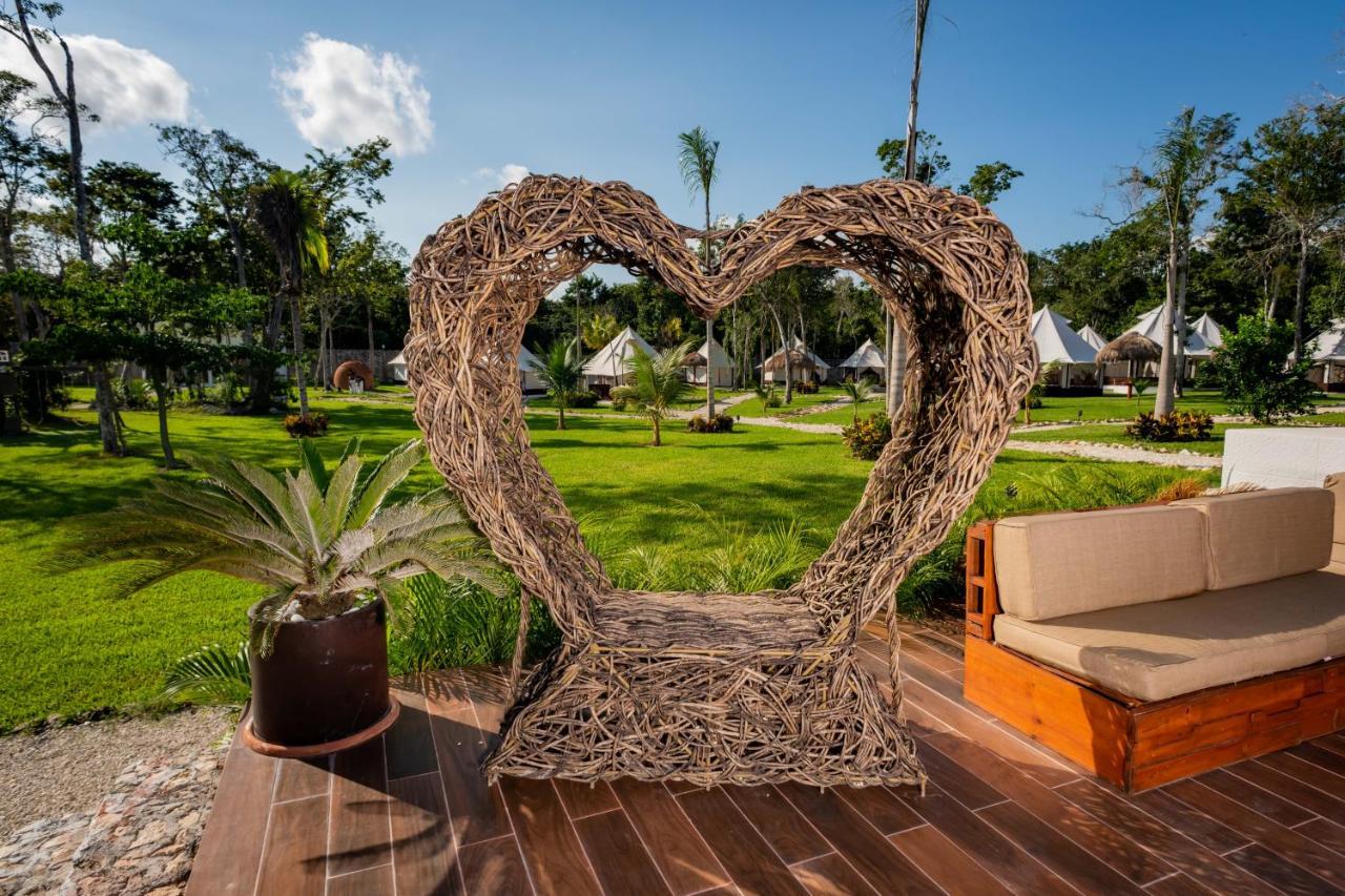 Xakluum Eco Glampings Hotel ปัวร์โตโมเรลอส ภายนอก รูปภาพ