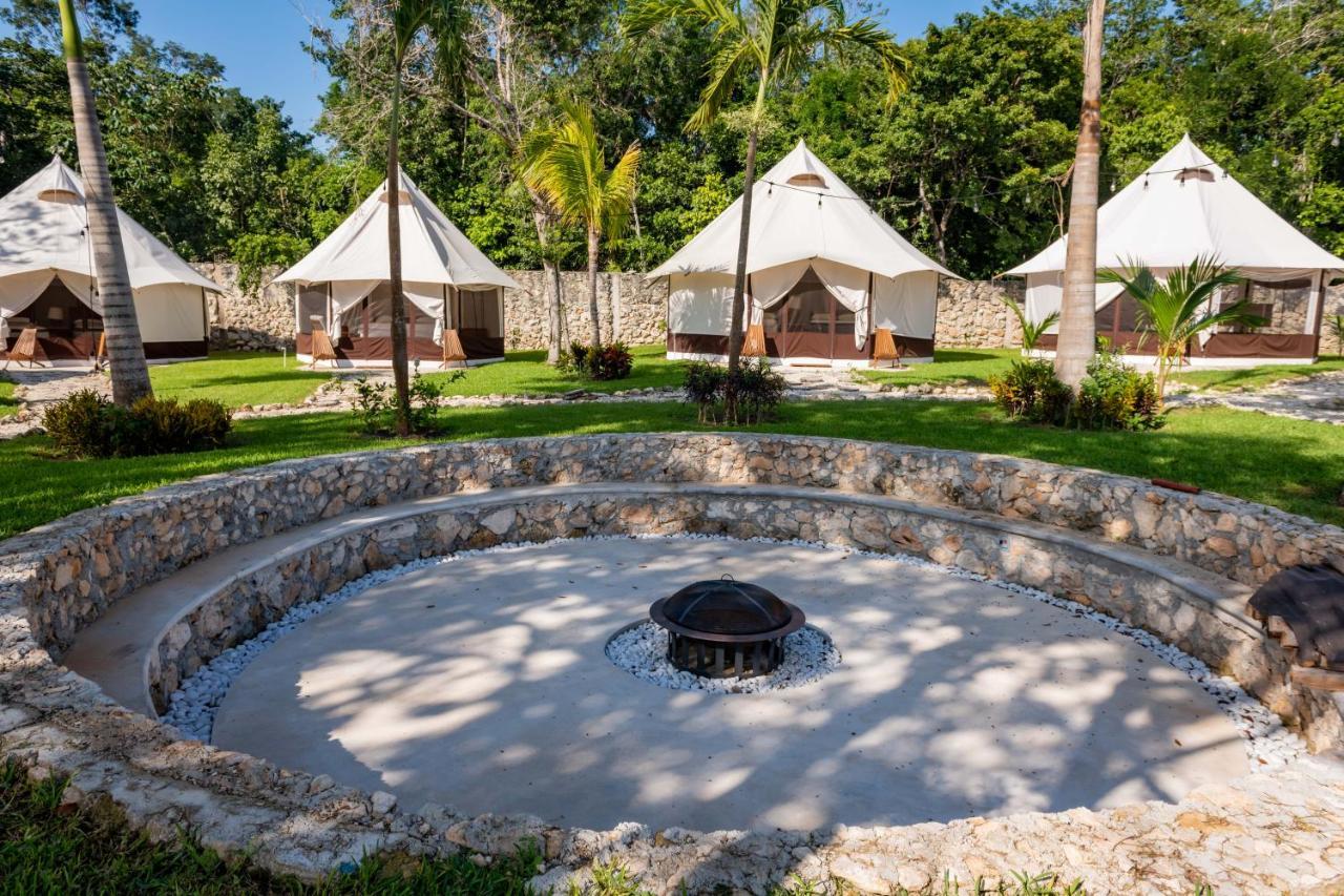 Xakluum Eco Glampings Hotel ปัวร์โตโมเรลอส ภายนอก รูปภาพ