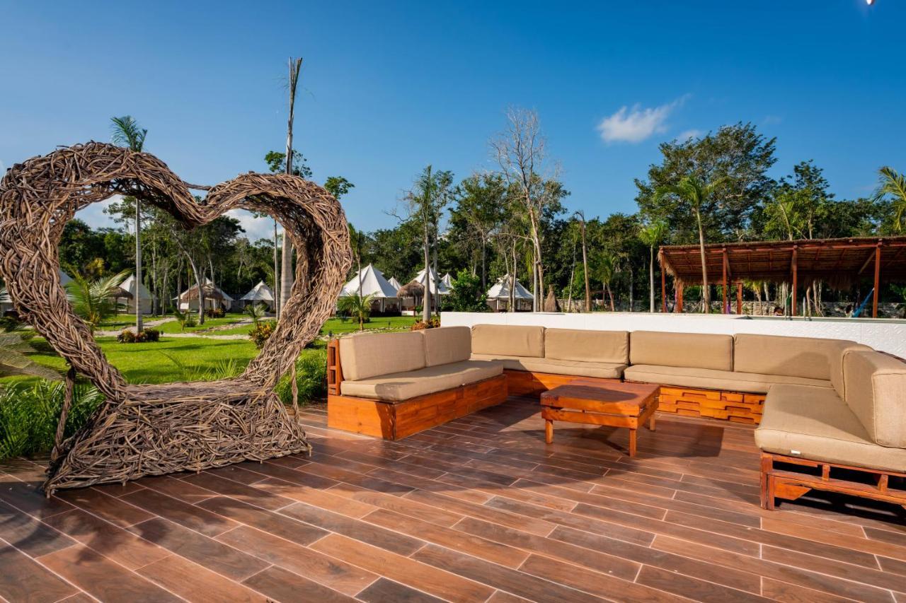Xakluum Eco Glampings Hotel ปัวร์โตโมเรลอส ภายนอก รูปภาพ