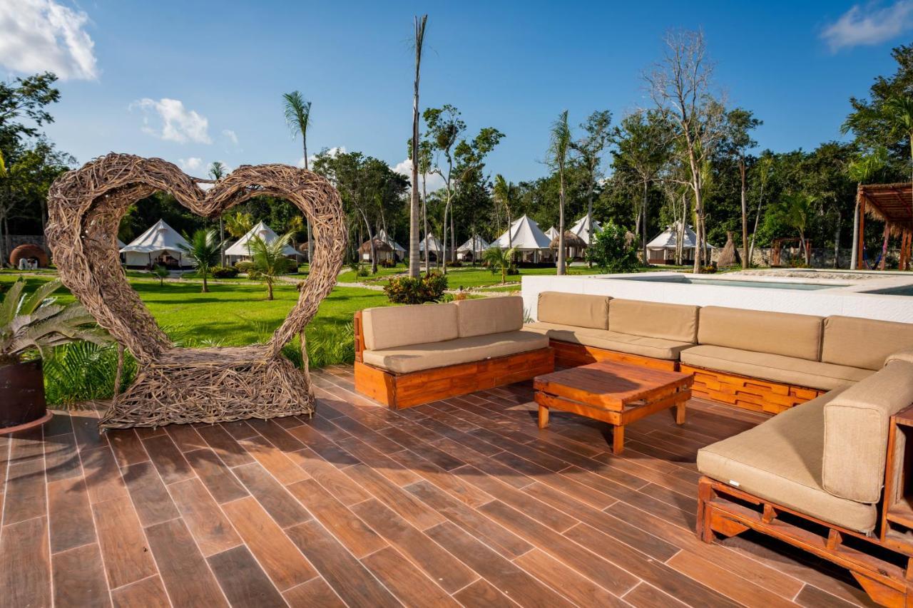 Xakluum Eco Glampings Hotel ปัวร์โตโมเรลอส ภายนอก รูปภาพ