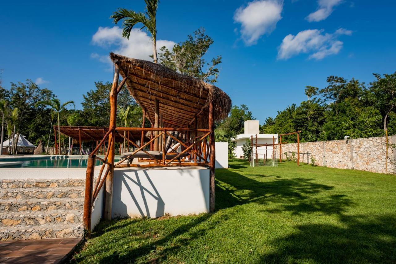 Xakluum Eco Glampings Hotel ปัวร์โตโมเรลอส ภายนอก รูปภาพ