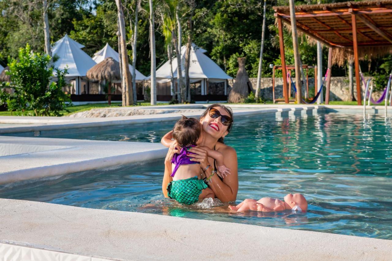 Xakluum Eco Glampings Hotel ปัวร์โตโมเรลอส ภายนอก รูปภาพ
