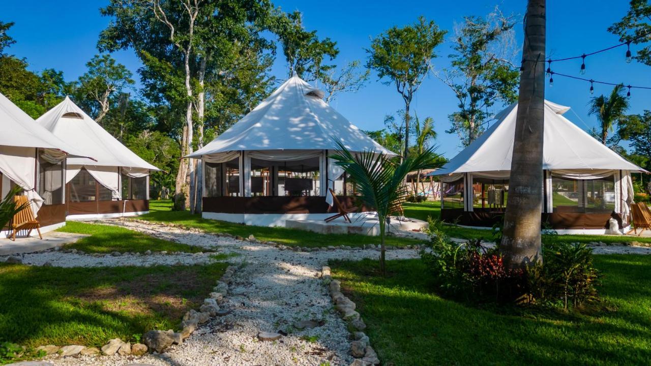 Xakluum Eco Glampings Hotel ปัวร์โตโมเรลอส ภายนอก รูปภาพ