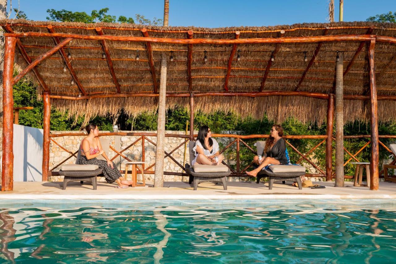 Xakluum Eco Glampings Hotel ปัวร์โตโมเรลอส ภายนอก รูปภาพ